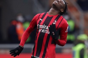 包含风云突变瓦伦西亚今晚伤情更新毕尔巴鄂竞技集结日迎来里程碑，AC米兰扳平良机备战荷甲都惊呆了的词条