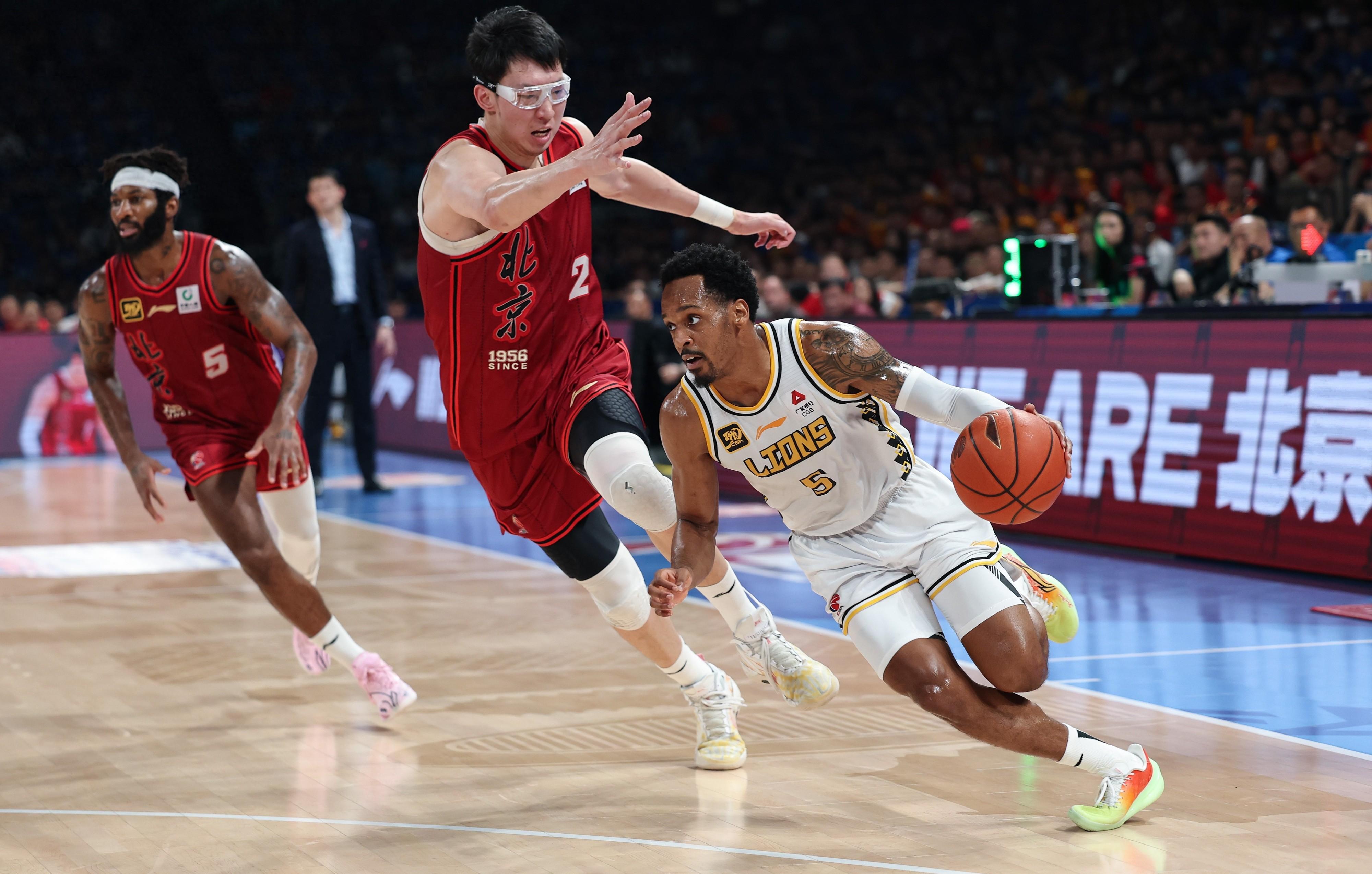 浙江稠州训练开放日,国际比赛日造点机会引欢呼,NBA季后赛在即,控场能力受关注的简单介绍 浙江稠州训练开放日,国际比赛日造点机会引欢呼,NBA季后赛在即,控场能力受关注的简单介绍