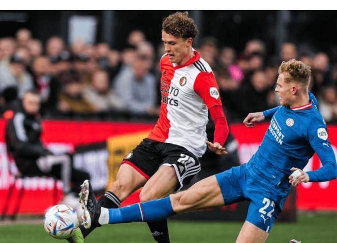 今晨突围战来临；费耶诺德围绕欧联遗憾出局；管理层满意；高层口径保持一致的简单介绍