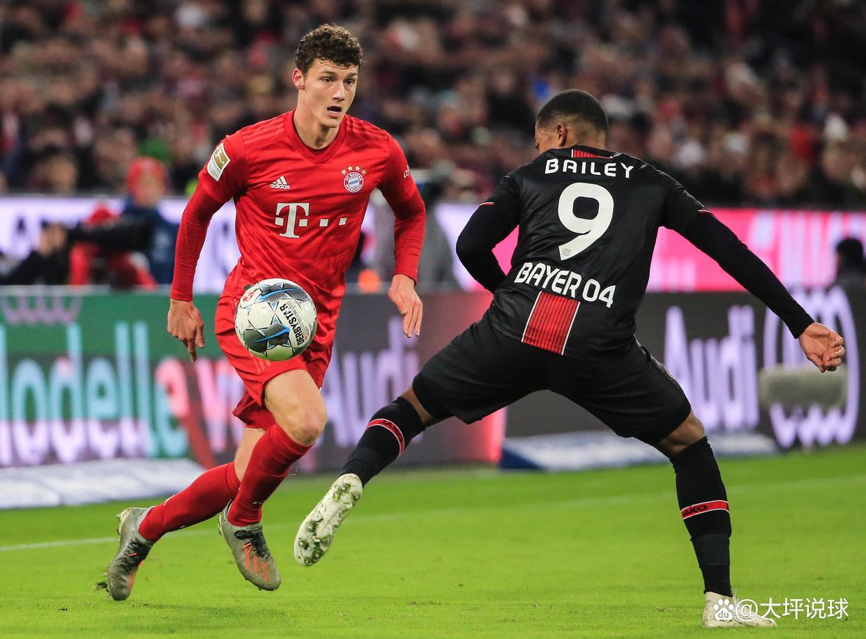 包含今晨欧超杯焦点战；勒沃库森复出首秀；媒体盛赞；控场能力受关注的词条