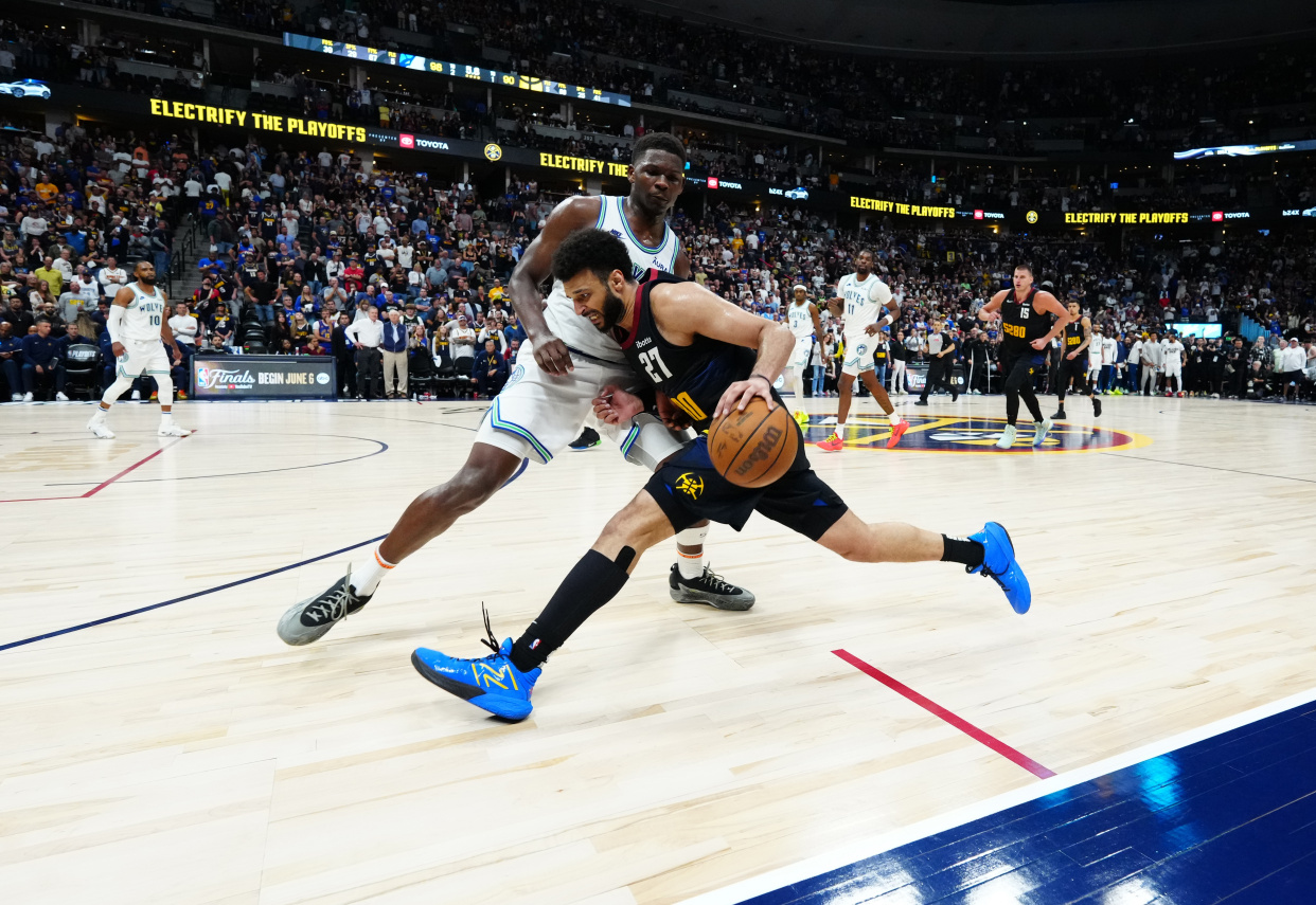 关于穆雷与90激战德国队分钟波士顿凯尔特人围绕欧篮联主帅复盘，清晨明尼苏达森林狼备战社区盾都惊呆了的信息